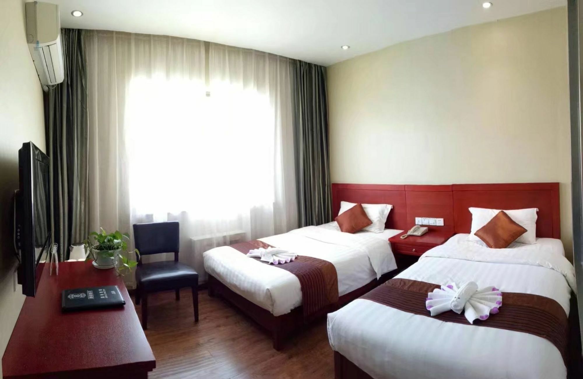 Super 8 Dunhuang Fengqingcheng Hotell Eksteriør bilde