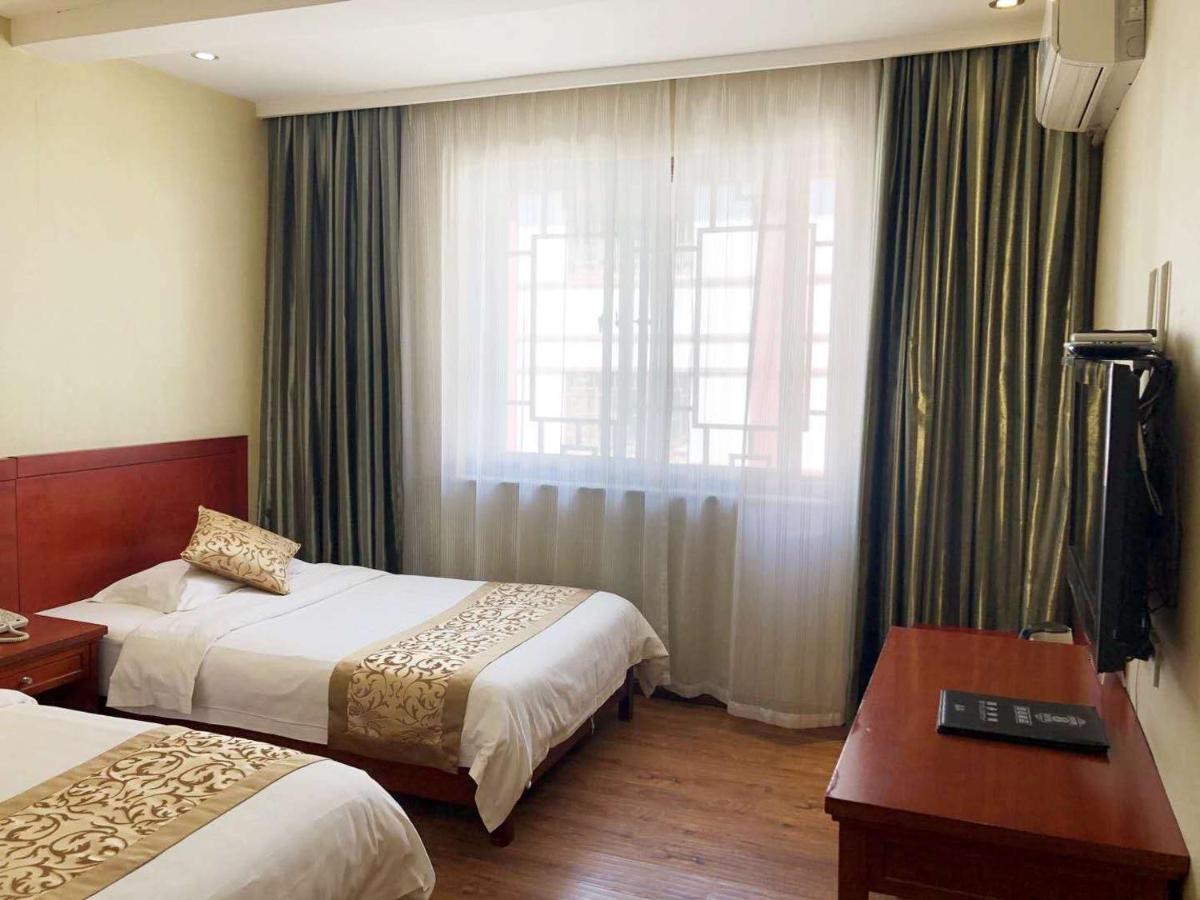 Super 8 Dunhuang Fengqingcheng Hotell Eksteriør bilde